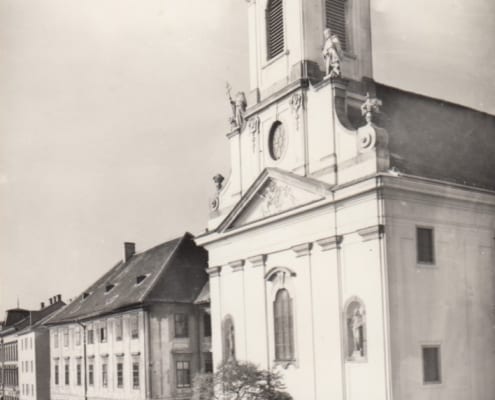 Alte Ansicht der Kirche und des Klosters